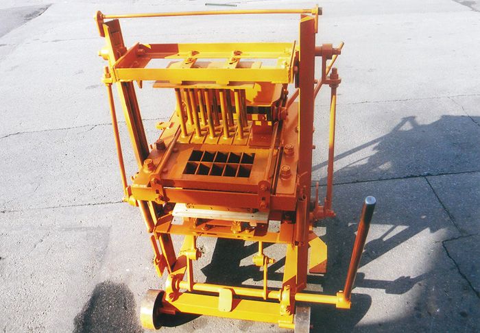 벽돌, 부적 제조기